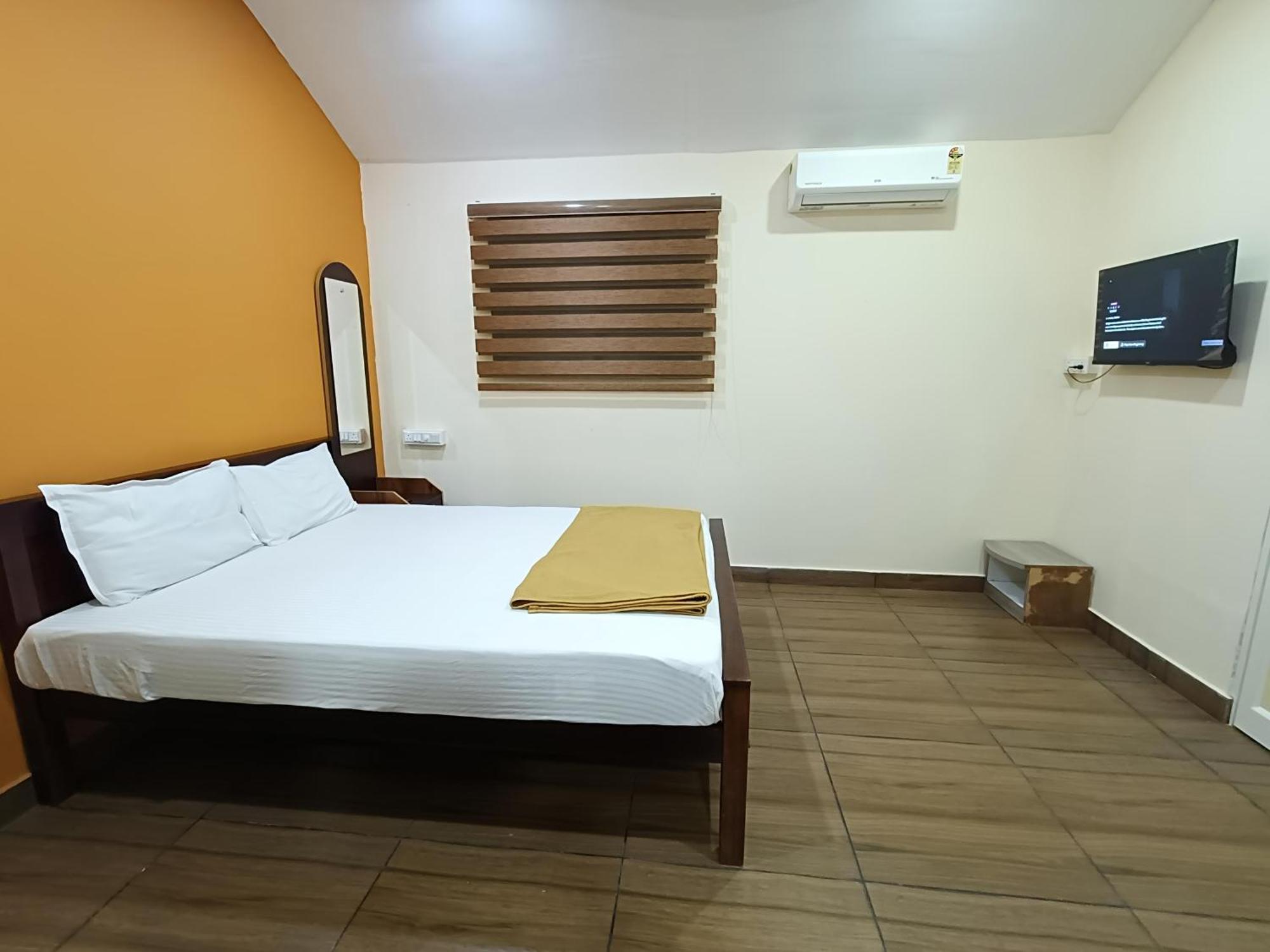 Sahara Suites Kochi Exterior photo