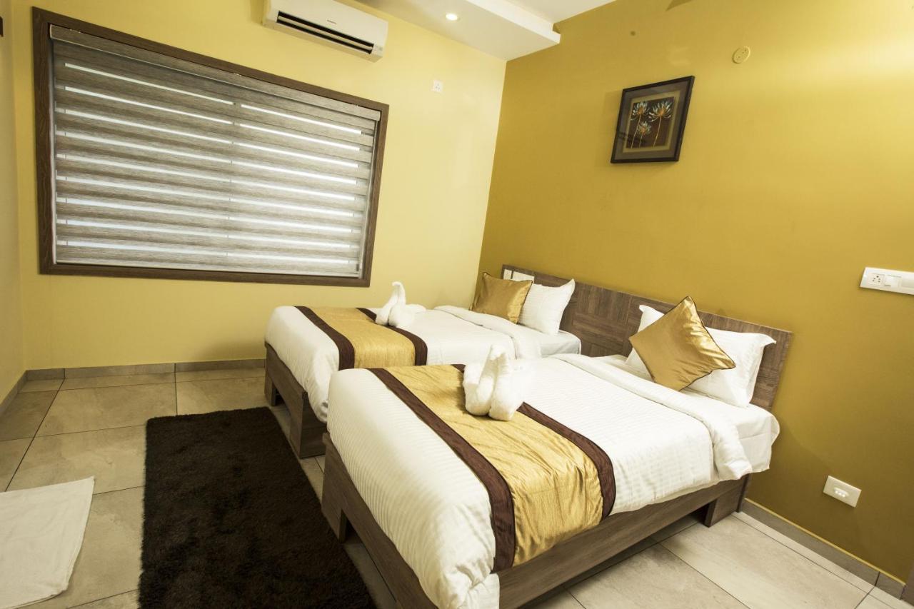 Sahara Suites Kochi Exterior photo